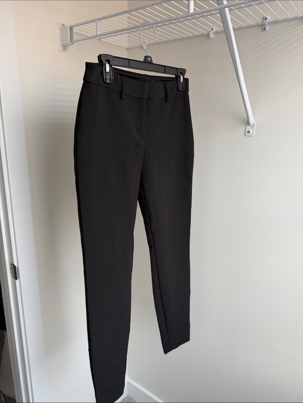 Express Women's Black Skinny Dress Pants